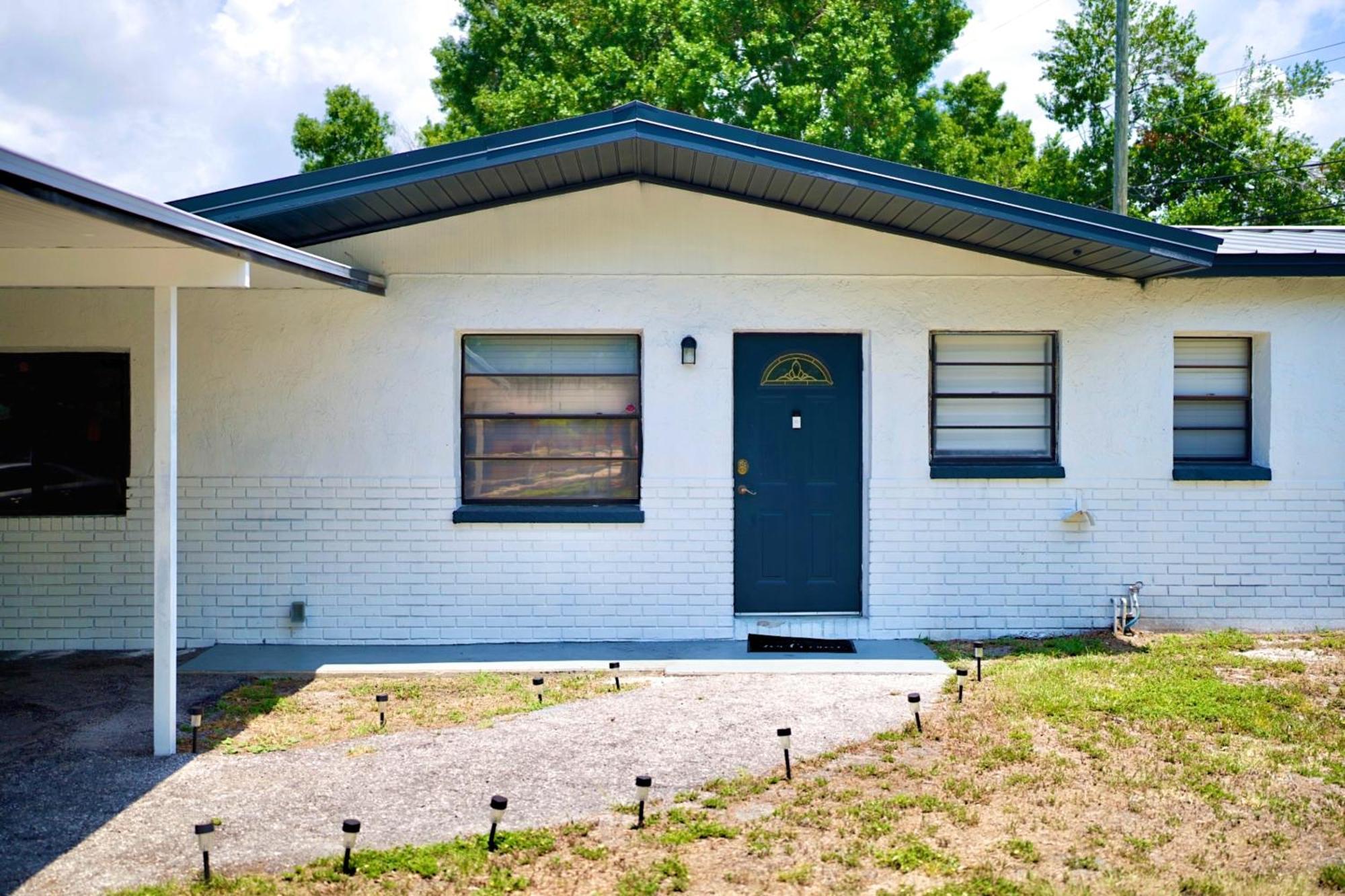 Stunning Modern Home In Tampa With Pool - Just 5 Minutes From Airport! 외부 사진