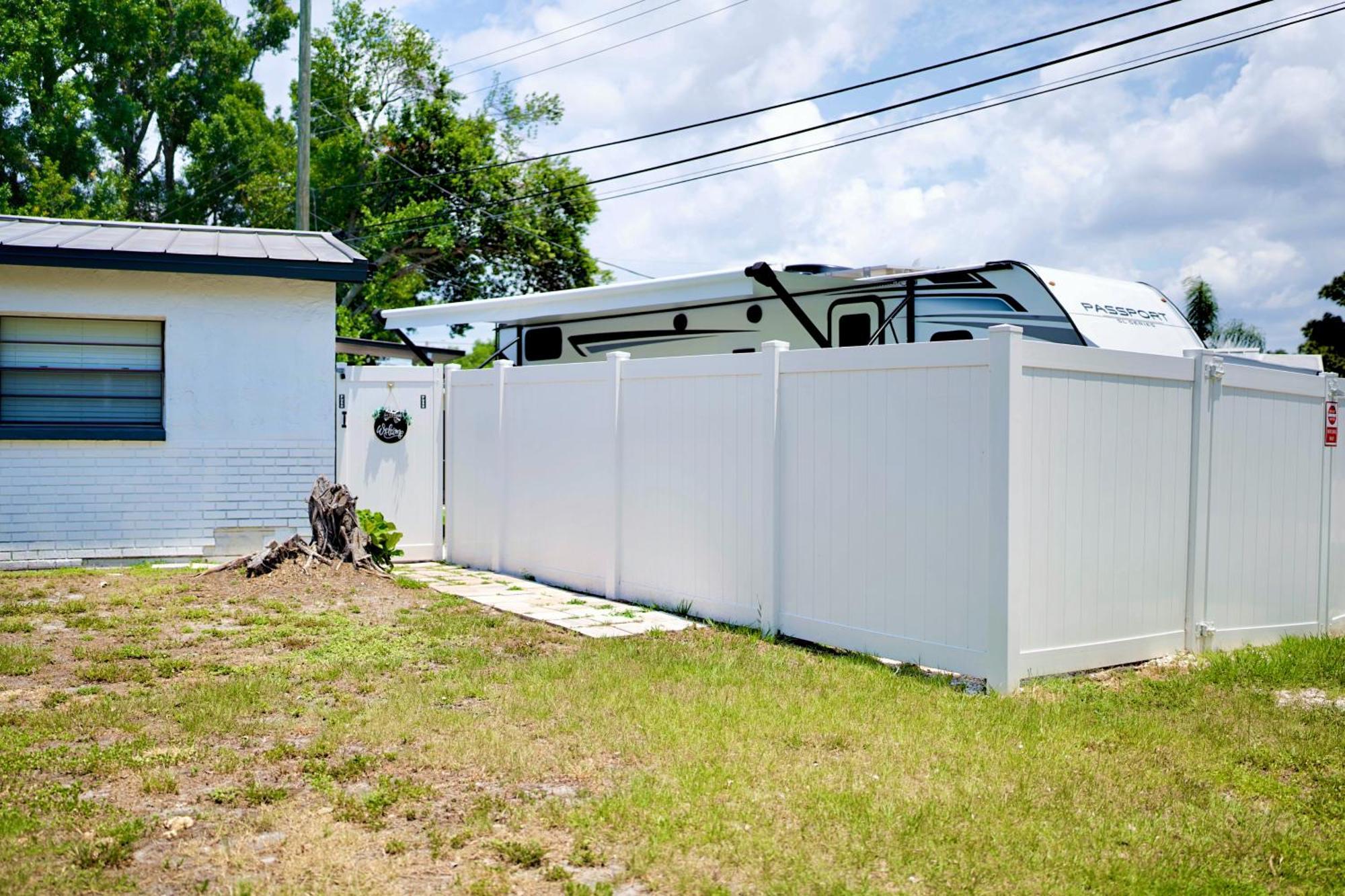 Stunning Modern Home In Tampa With Pool - Just 5 Minutes From Airport! 외부 사진